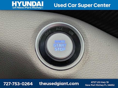 Used 2021 Hyundai Tucson Value FWD image 32