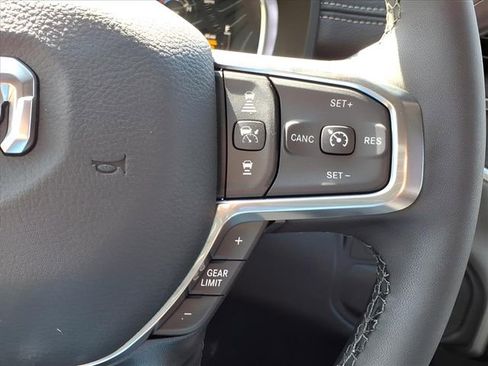 New 2026 RAM 2500 Laramie w/ Sport Appearance Package AWD/4WD image 15