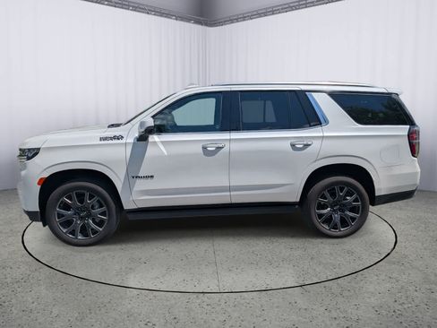 Used 2024 Chevrolet Tahoe High Country AWD/4WD image 6
