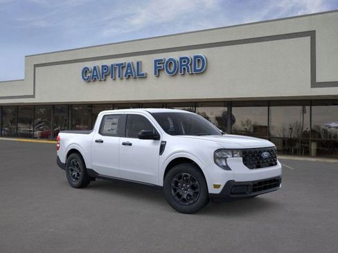 New 2025 Ford Maverick XLT w/ XLT Luxury Package image 7