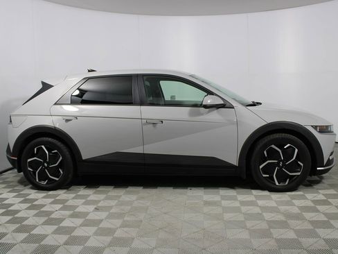 Used 2024 Hyundai Ioniq 5 SEL image 15