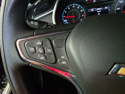 Used 2023 Chevrolet Malibu LT FWD image 33
