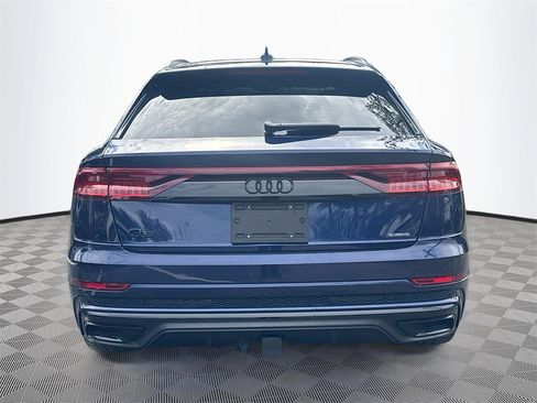 Used 2021 Audi Q8 Prestige w/ Prestige Package image 7