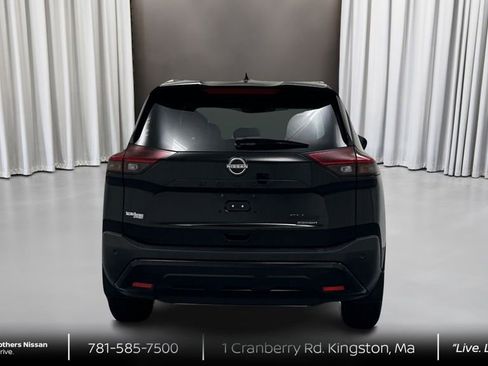 Certified 2023 Nissan Rogue SV w/ SV Premium B Package image 6