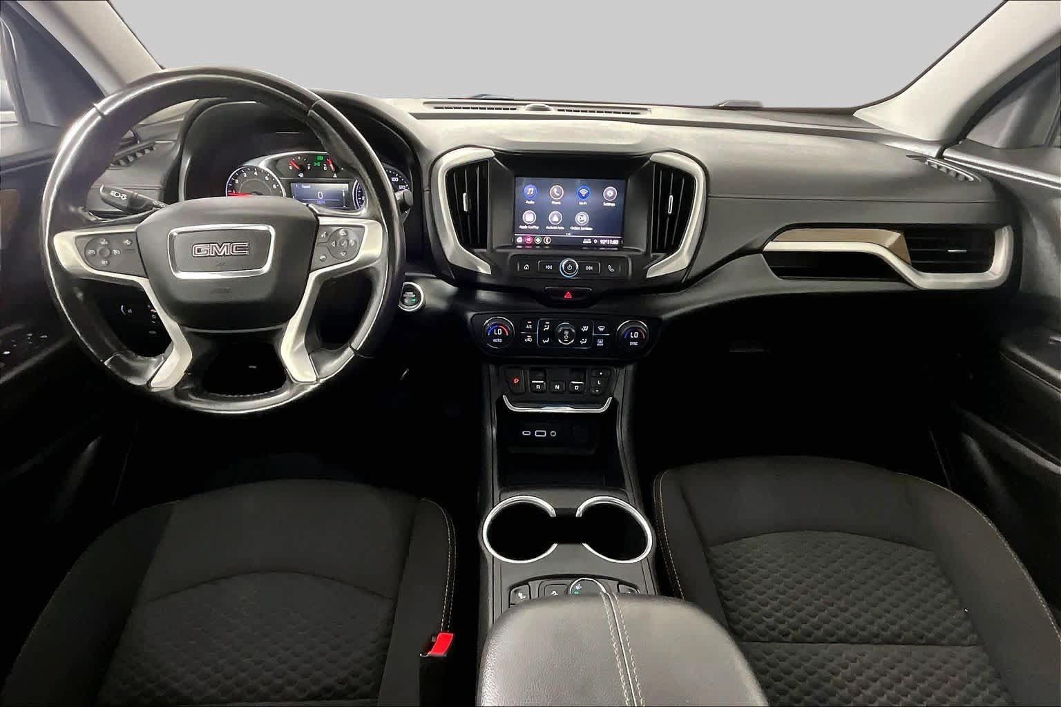 Used 2020 GMC Terrain SLE w/ Driver Convenience Package FWD image 14