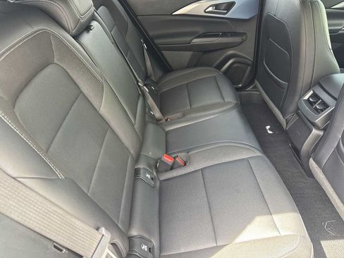Used 2024 Chevrolet Equinox EV LT FWD image 17