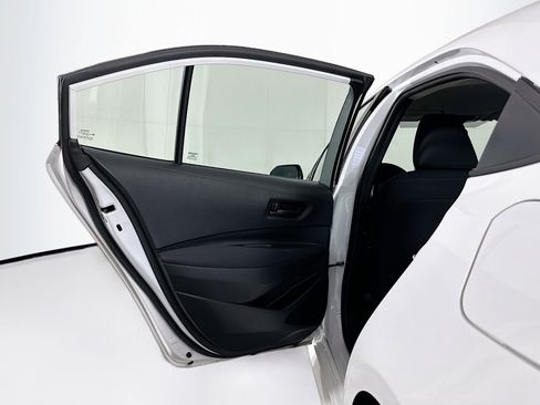 Used 2024 Toyota Corolla LE image 24