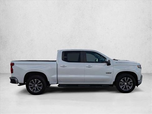 Used 2020 Chevrolet Silverado 1500 LT w/ Texas Edition image 4