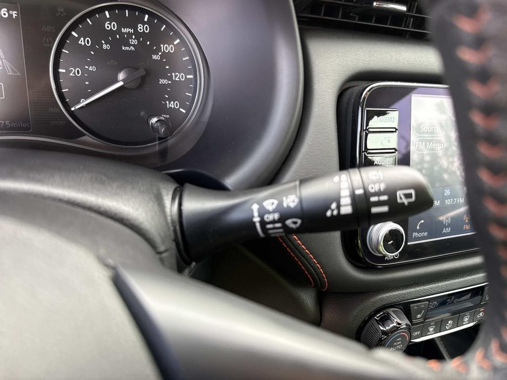 Used 2024 Nissan Kicks SR w/ SR Premium Package FWD image 34