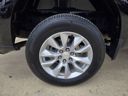 Certified 2024 Chevrolet Silverado 1500 Custom RWD image 25