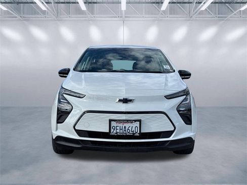 Used 2023 Chevrolet Bolt LT image 2