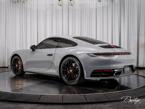 Used 2021 Porsche 911 Carrera RWD image 8