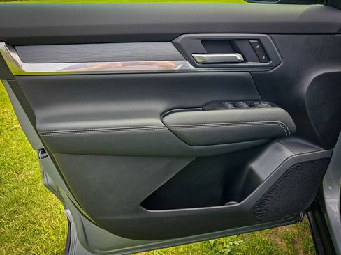 New 2027 GMC Terrain Elevation AWD/4WD image 9