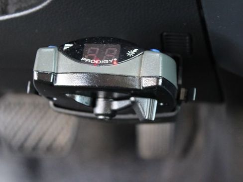 Used 2021 Nissan Titan S w/ S Utility Package image 34