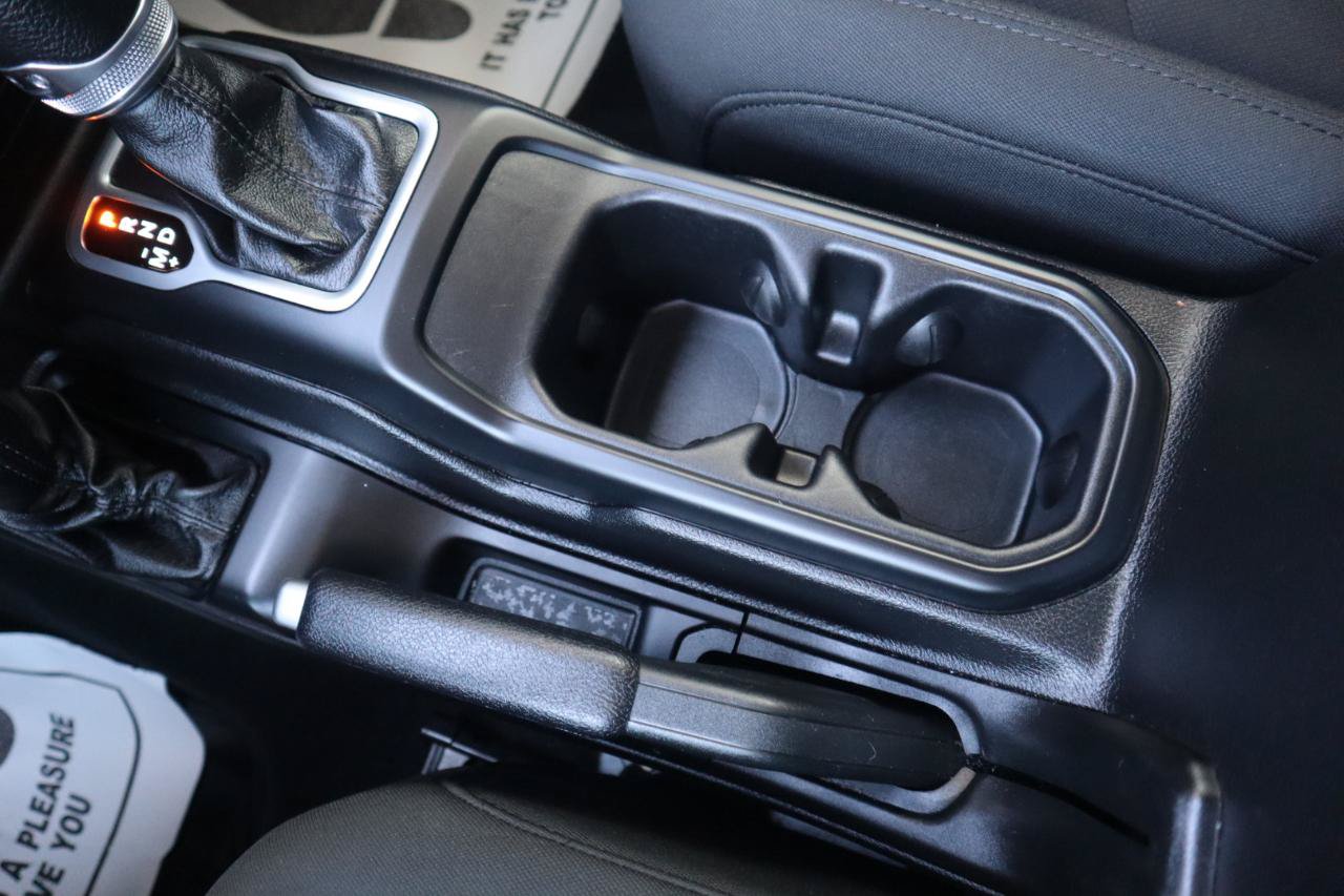 Used 2018 Jeep Wrangler Unlimited Sport S AWD/4WD image 71