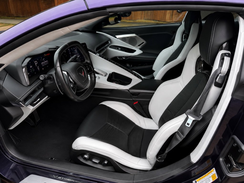 Used 2020 Chevrolet Corvette Stingray Premium Cpe w/ 3LT Preferred Equipment Group RWD image 10