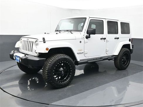Used 2014 Jeep Wrangler Unlimited Sahara w/ Connectivity Group image 1
