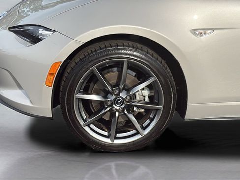 Used 2023 MAZDA MX-5 Miata Grand Touring image 9