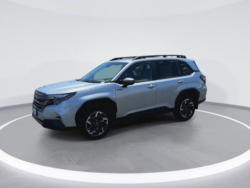 New 2026 Subaru Forester Premium AWD/4WD image 5