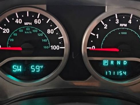 Used 2010 Jeep Wrangler Unlimited Sahara w/ Trailer Tow Group image 46