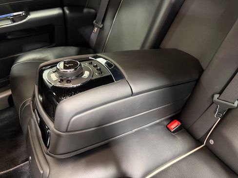 Used 2017 Rolls-Royce Ghost RWD image 36