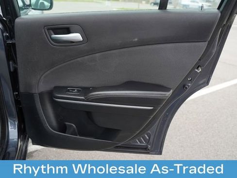 Used 2018 Dodge Charger SXT image 20