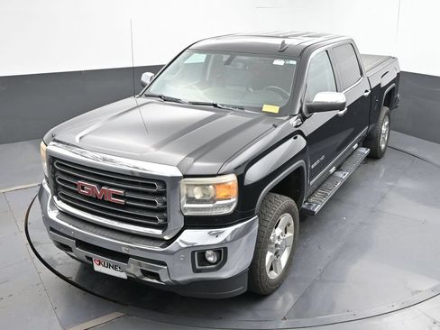 Used 2016 GMC Sierra 2500 SLT w/ Suspension Package, Off-Road AWD/4WD image 35