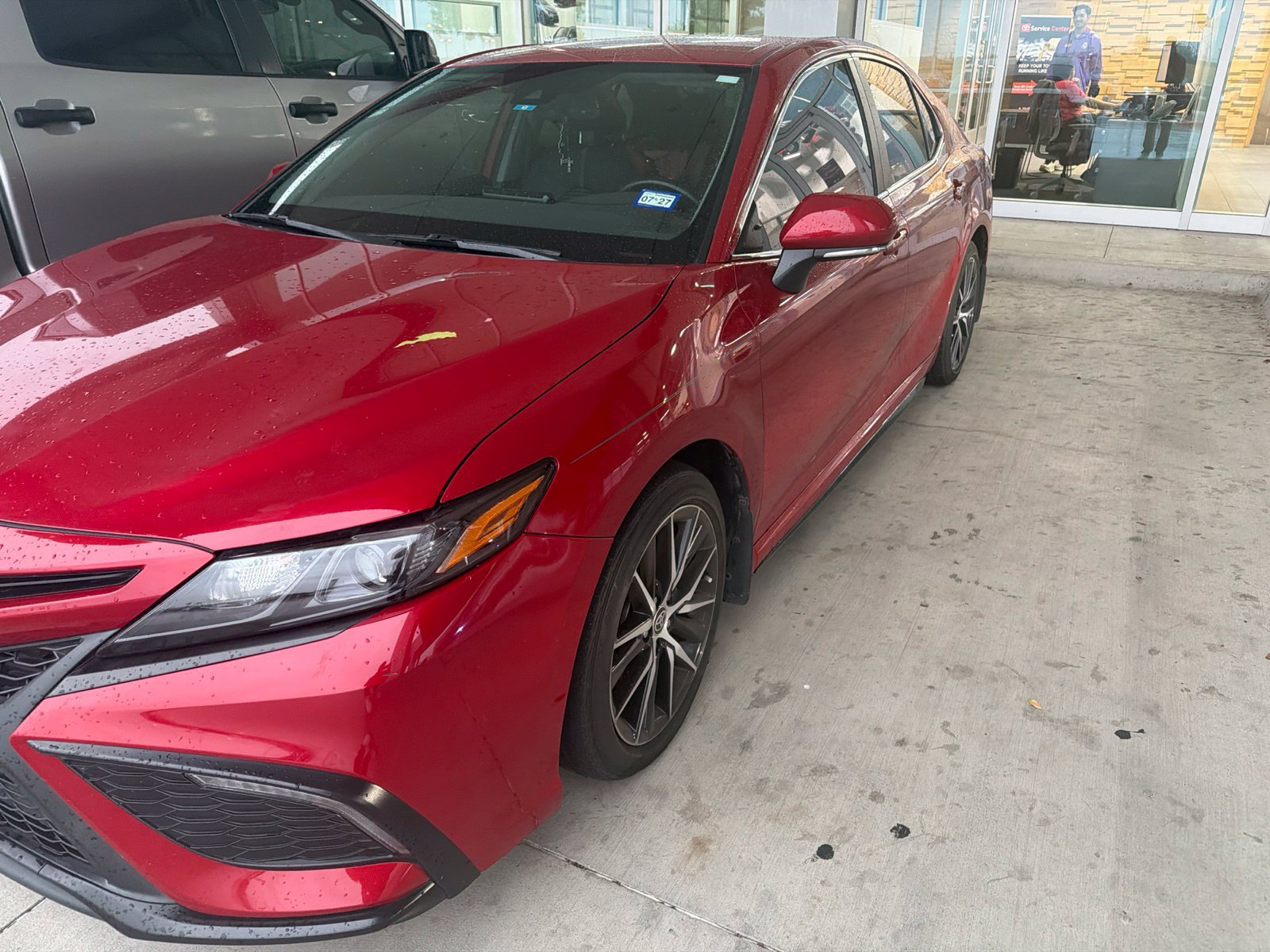 Used 2023 Toyota Camry SE w/ Convenience Package FWD image 1