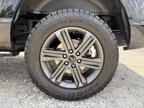 Used 2023 Ford F150 Lariat w/ Equipment Group 502A High AWD/4WD image 15