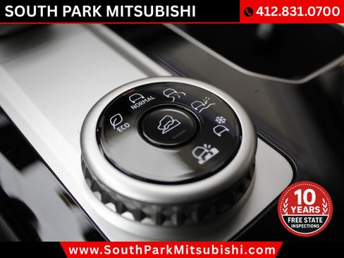 New 2026 Mitsubishi Outlander SE image 22