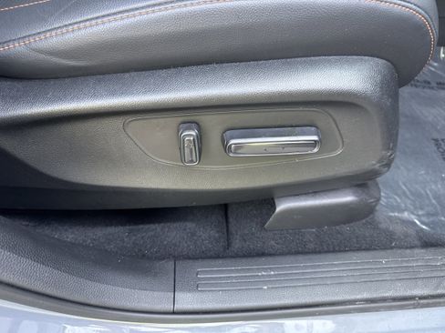 Used 2024 Honda CR-V Sport Touring image 12