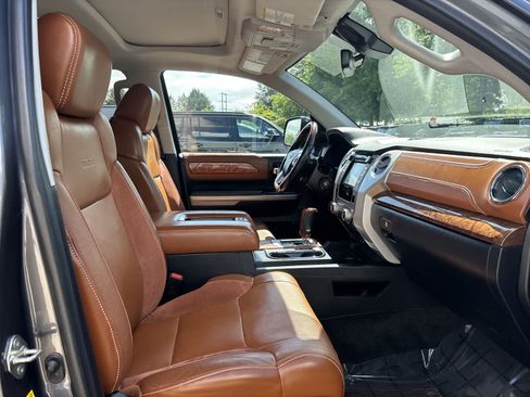 Used 2019 Toyota Tundra 1794 Edition AWD/4WD image 6