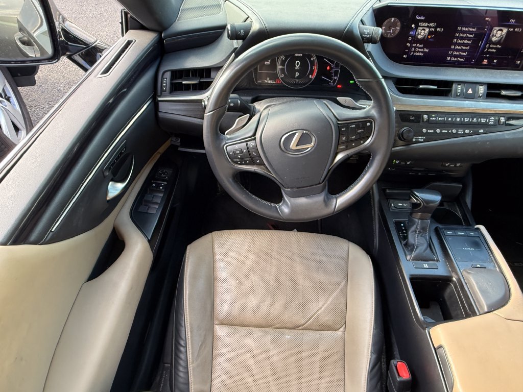Used 2019 Lexus ES 350 w/ Premium Package FWD image 6