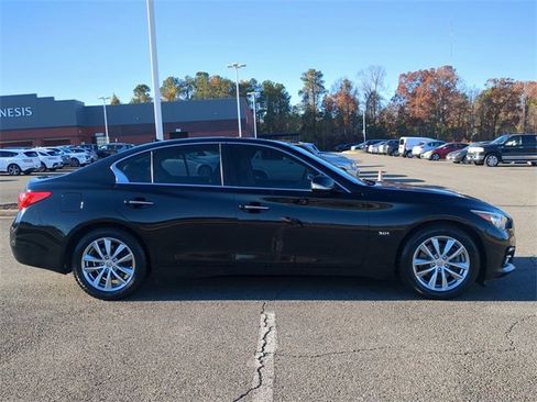 Used 2017 INFINITI Q50 3.0t Premium w/ 3.0T Premium Plus Package image 3