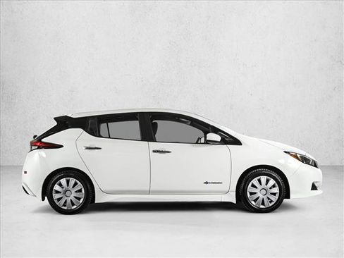 Used 2018 Nissan Leaf S w/ S Charge Package image 4