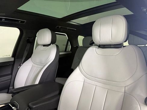 Used 2025 Land Rover Range Rover Sport Autobiography AWD/4WD image 6