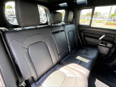 Used 2024 Land Rover Defender 110 Carpathian Edition image 27