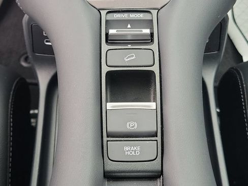 Used 2025 Honda HR-V EX-L image 37