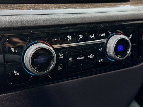 New 2026 Chevrolet Silverado 1500 LT AWD/4WD image 19