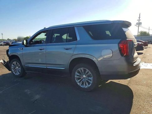Used 2024 GMC Yukon SLT w/ SLT Luxury Package RWD image 4