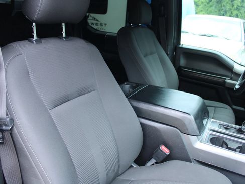 Used 2015 Ford F150 XLT w/ Equipment Group 302A Luxury AWD/4WD image 15