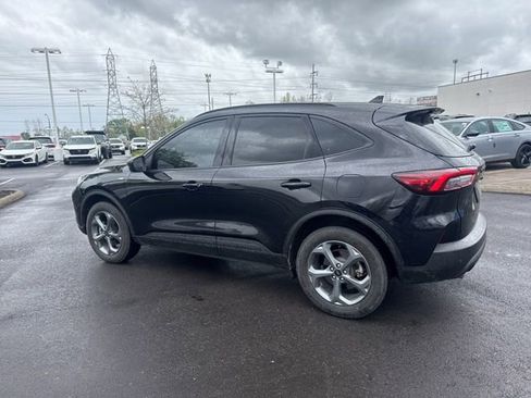 Used 2025 Ford Escape ST-Line w/ Tech Pack #1 AWD/4WD image 14
