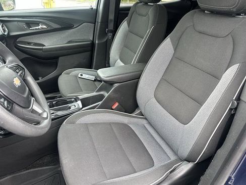 Used 2023 Chevrolet TrailBlazer LT w/ Convenience Package AWD/4WD image 13