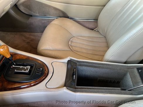 Used 1999 Jaguar XK8 Convertible RWD image 48