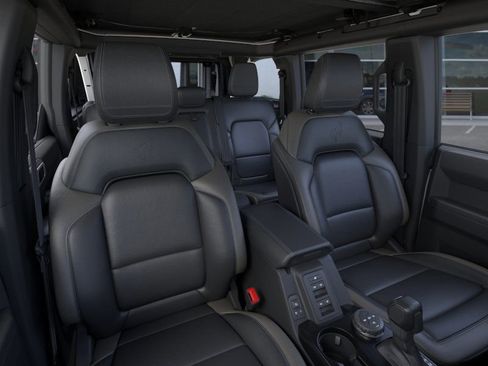 New 2026 Ford Bronco Outer Banks AWD/4WD image 35