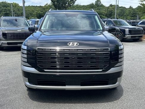 New 2026 Hyundai Palisade Calligraphy FWD image 2