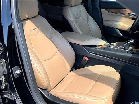Used 2021 Cadillac CT5 Premium Luxury RWD image 9