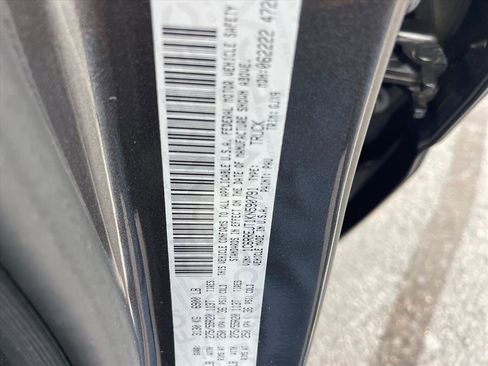 Used 2019 RAM 1500 Laramie w/ Sport Appearance Package image 11