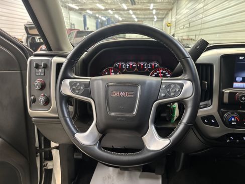 Used 2015 GMC Sierra 1500 SLE w/ Carbon-22 Edition image 13