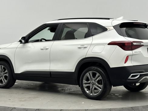 Used 2021 Kia Seltos S image 5